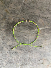 Charger l&#39;image dans la galerie, Bracelet Pépites or noeud coulissant
