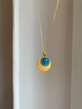Charger l&#39;image dans la galerie, Collier Vierge Marie émaillé vintage
