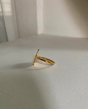 Charger l&#39;image dans la galerie, Bague Initiale Rétro Romantique
