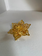 Load image into Gallery viewer, Vintage Olivia flower brooch
