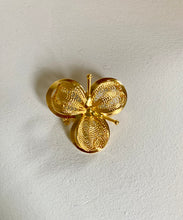 Load image into Gallery viewer, Broche Francoise vintage
