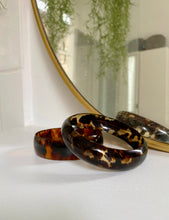 Load image into Gallery viewer, Bracelet vintage écaille de tortue véritable
