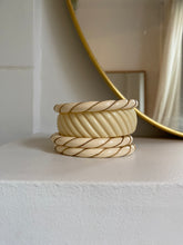 Charger l&#39;image dans la galerie, Bracelet vintage Nora torsadé couleur ivoire
