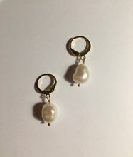 Load image into Gallery viewer, Boucles d’Oreilles Perles
