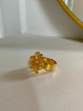 Load image into Gallery viewer, Bague Luna vintage
