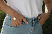 Load image into Gallery viewer, Pearly Virgin Mary Bracelet
